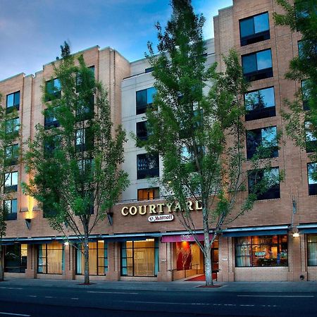 Courtyard Portland Downtown / Convention Center Hotel Exterior foto