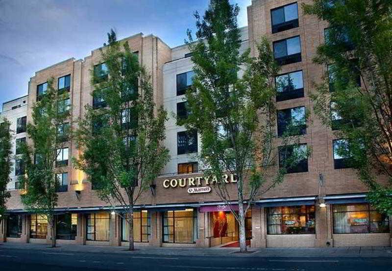 Courtyard Portland Downtown / Convention Center Hotel Exterior foto
